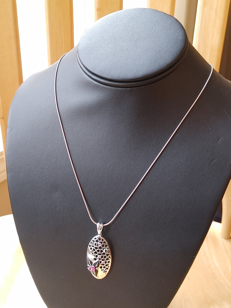 Floral Oval Silver Pendant Necklace