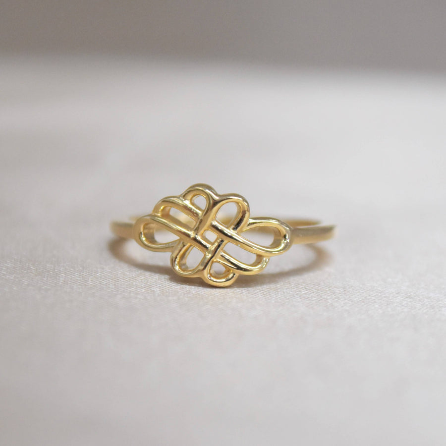 Infinity Knot Ring in Yellow Gold