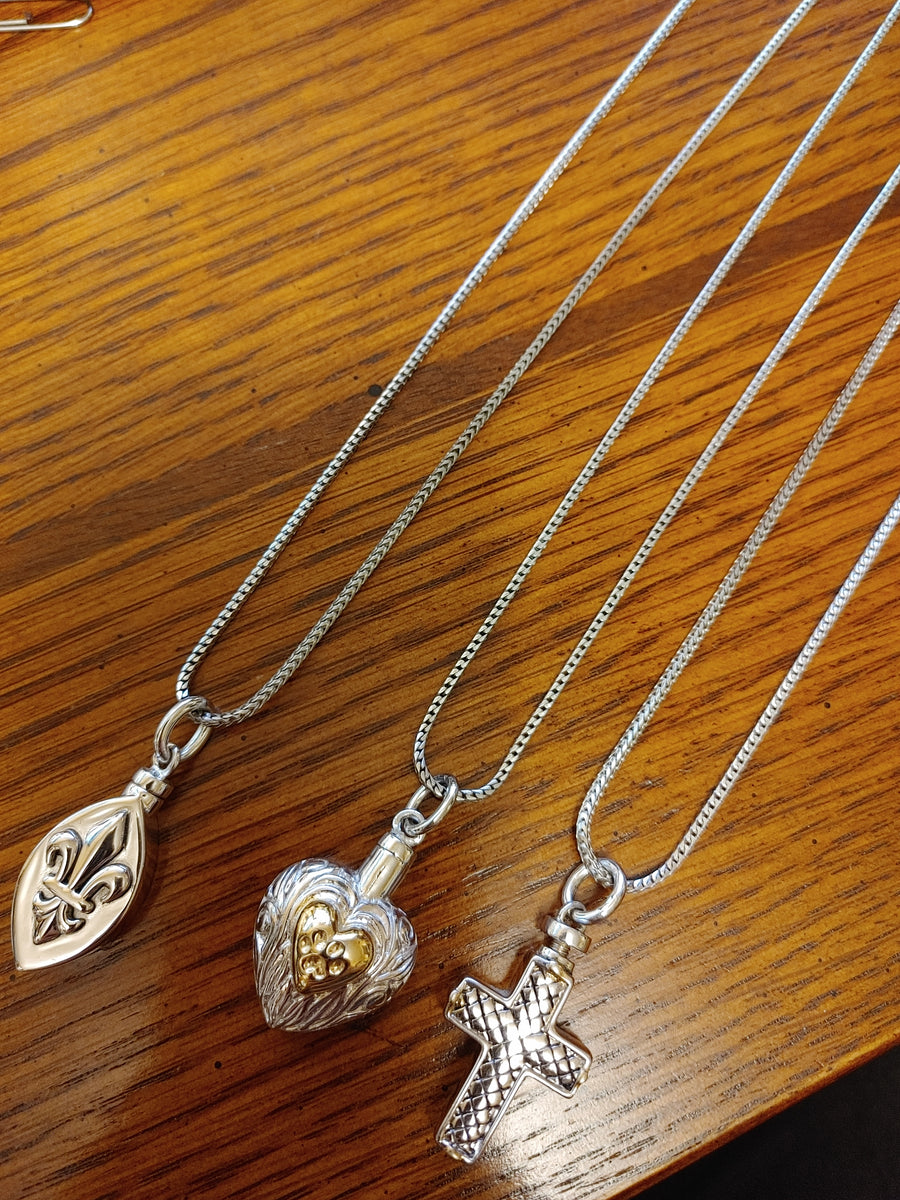 Paw Print Heart Ash Holder Pendant Necklace