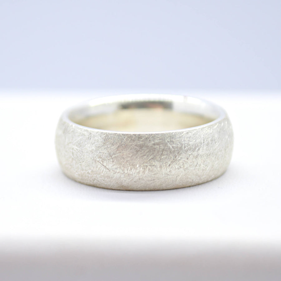 silver wedding band plain in diamond finish