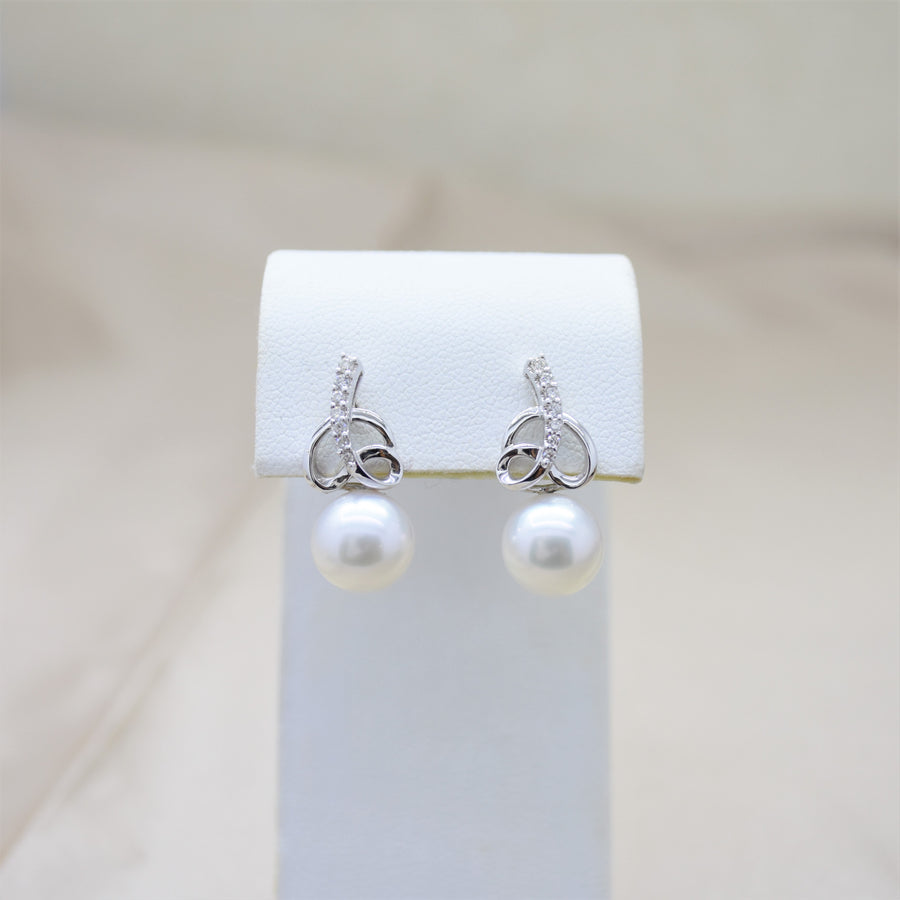 Freshwater Pearl Twist Earrings with Diamonds