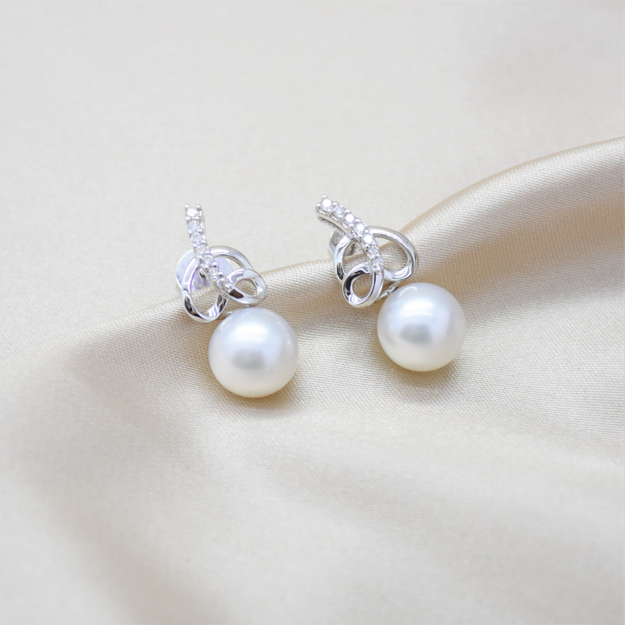 White Gold Knotted Pearl Earrings